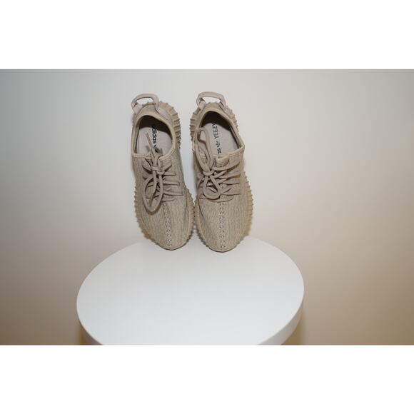 Adidas Yeezy Boost 350 Oxford Tan size US 6 AQ2661